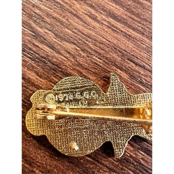 Blonde Angel Christmas Pin Brooch-GGC 1974-Beehive Hair Wings Lapel-EUC - Picture 2 of 5